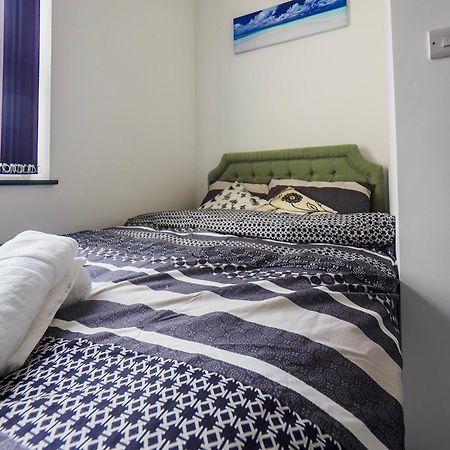 Chatham Lodge Double Room 3 Ensuite Stoke-on-Trent Bagian luar foto